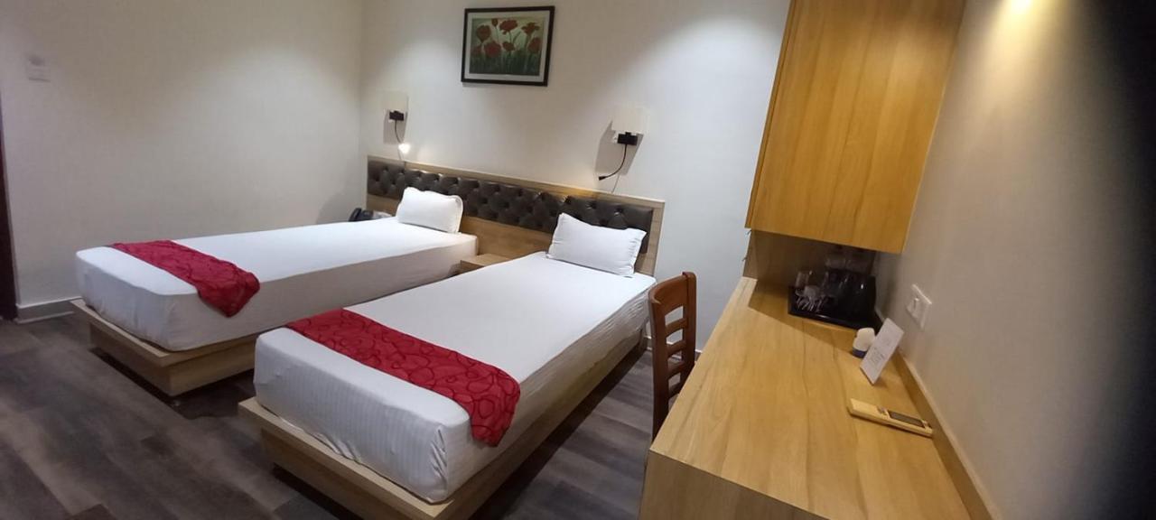 Ojas Hotel & Resort Durgāpur Dış mekan fotoğraf