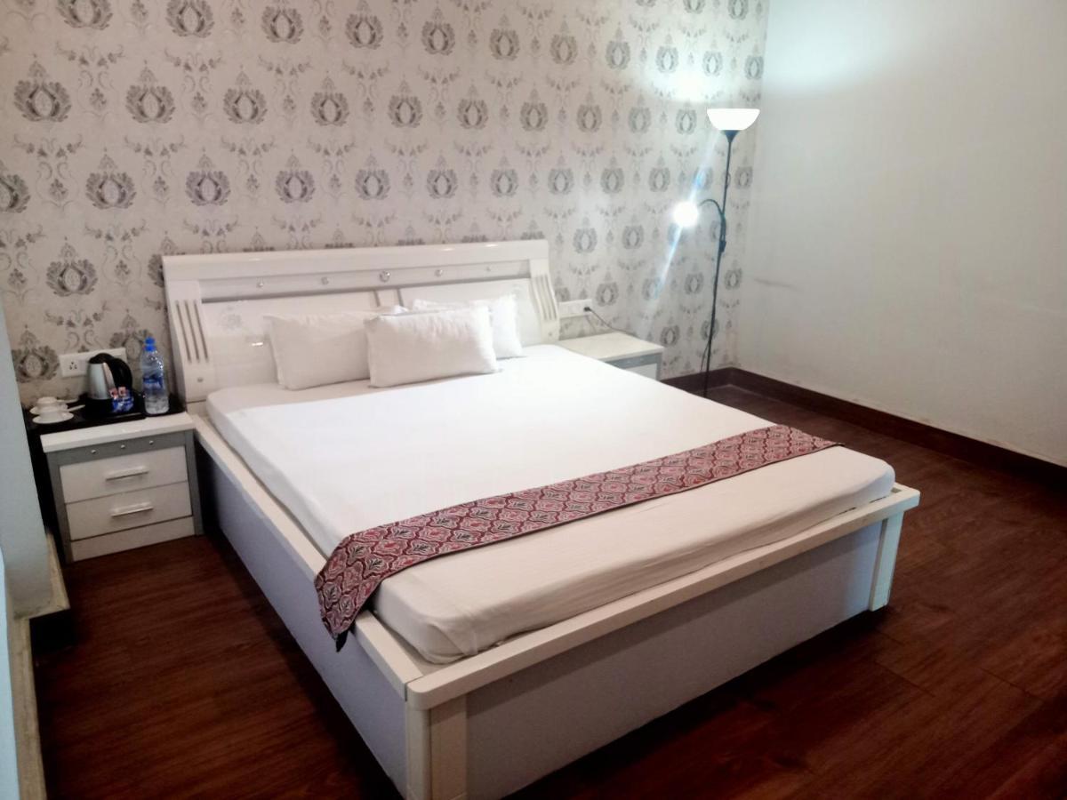 Ojas Hotel & Resort Durgāpur Dış mekan fotoğraf