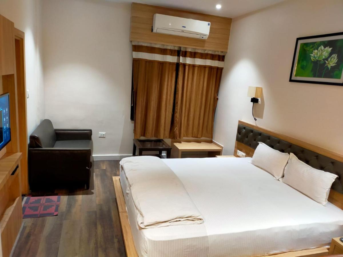 Ojas Hotel & Resort Durgāpur Dış mekan fotoğraf