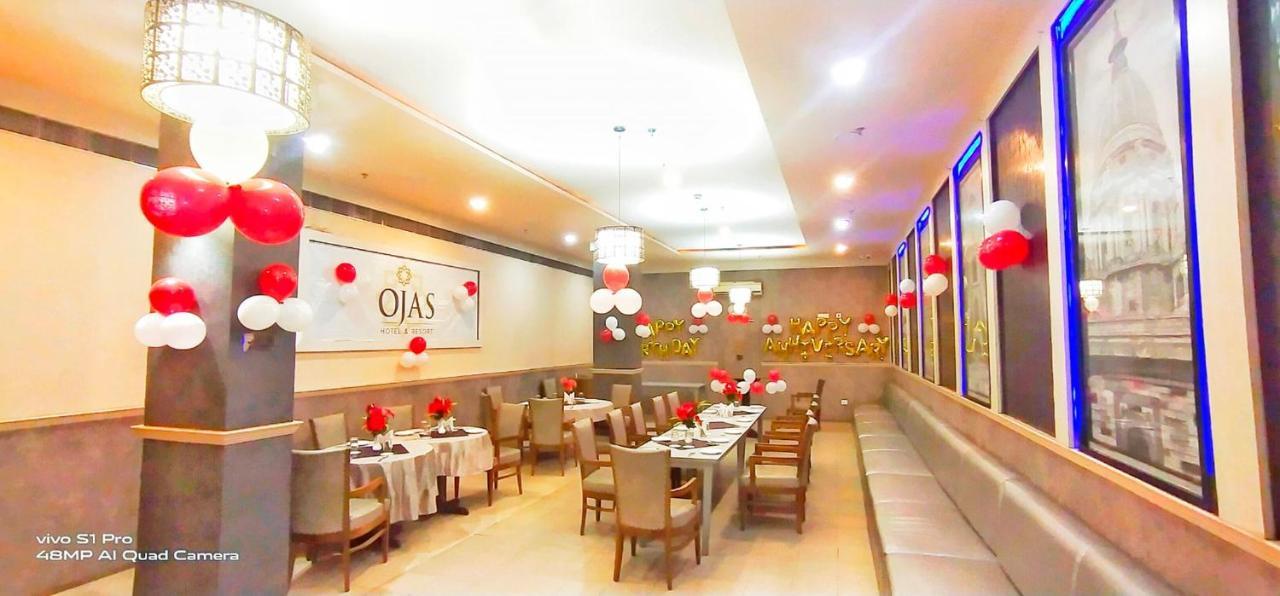 Ojas Hotel & Resort Durgāpur Dış mekan fotoğraf